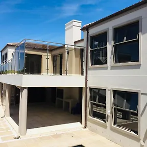 Harbour Close Boutique Villa Cape Town